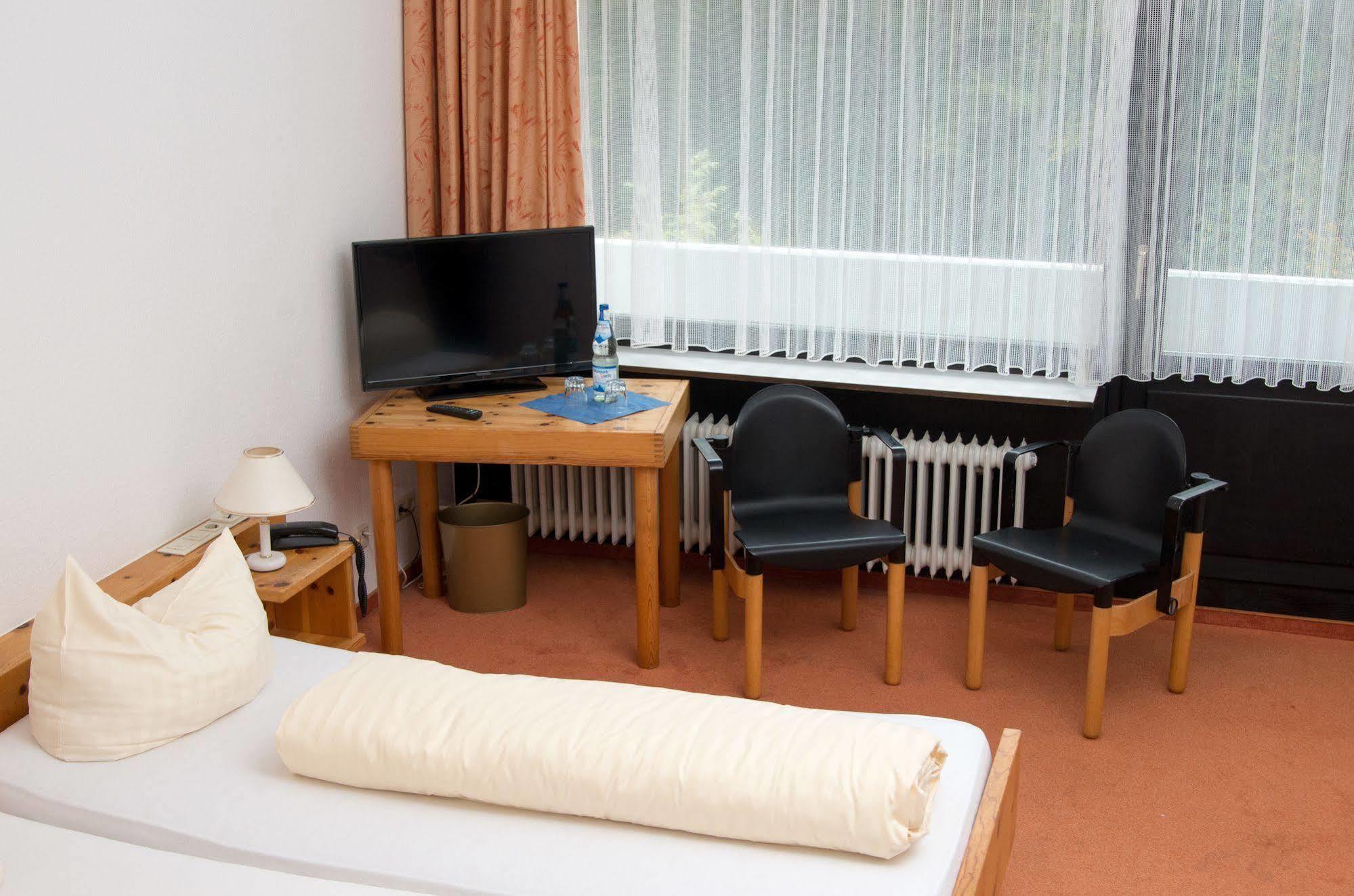 Landhotel Westerwald Ehlscheid Exteriör bild