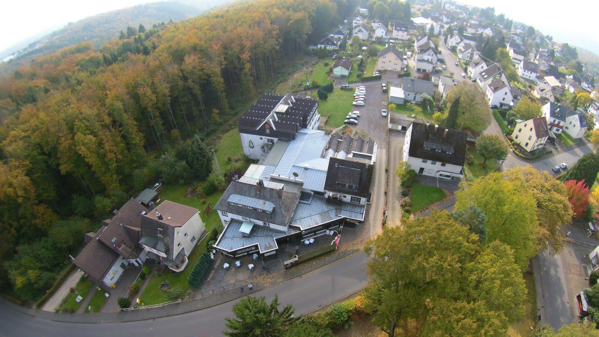 Landhotel Westerwald Ehlscheid Exteriör bild